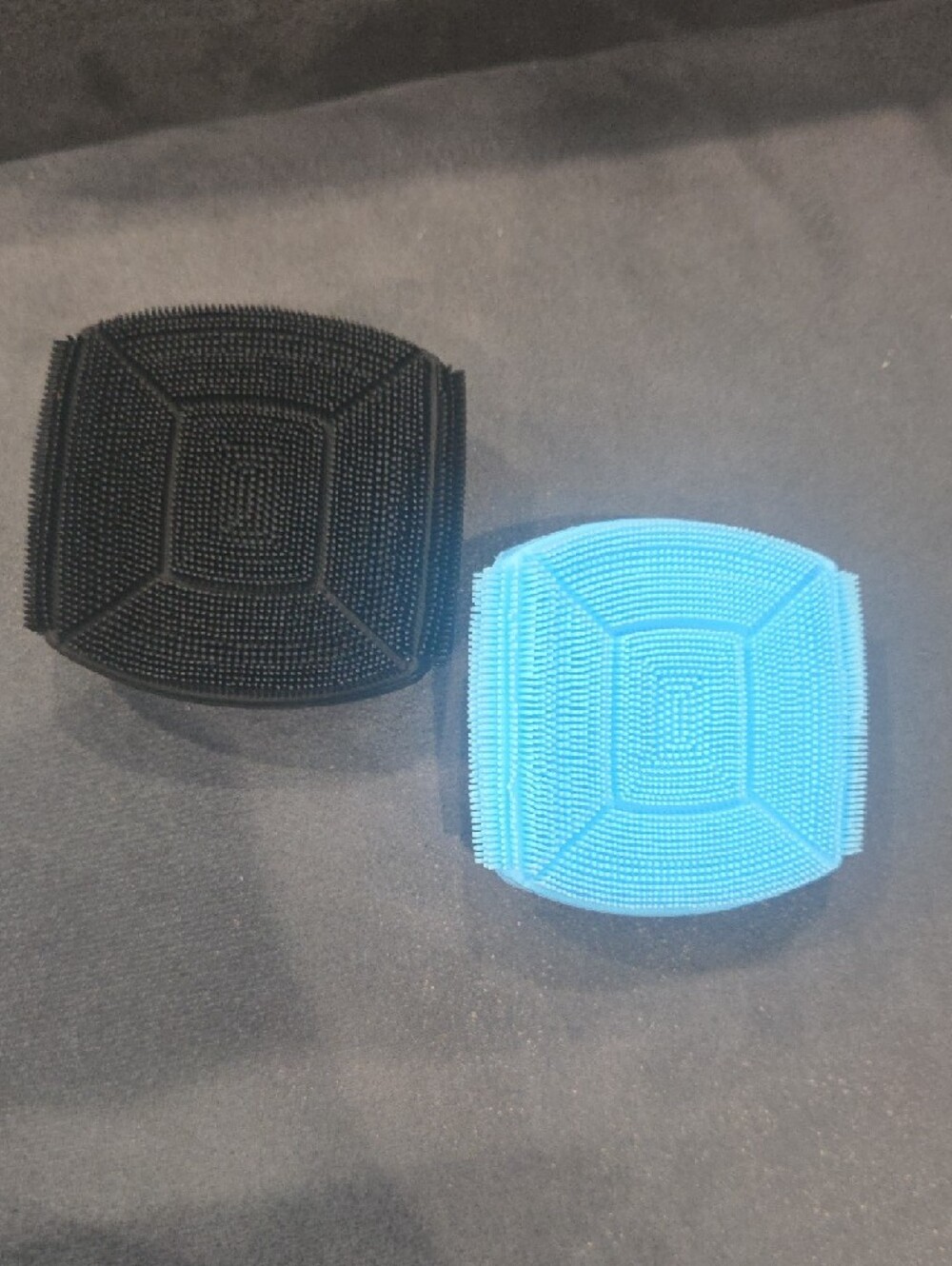 Silicone Face Scrubber 2PCS - Picture 8 of 9